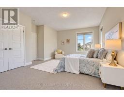 15 Kenneth Campbell Court, Aurora, ON L4G5Z4 Photo 39