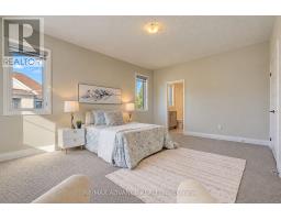 15 Kenneth Campbell Court, Aurora, ON L4G5Z4 Photo 40