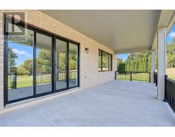 15 Kenneth Campbell Court, Aurora, ON L4G5Z4 Photo 44