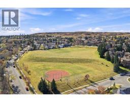 36, 28 Berwick Crescent Nw, Calgary, AB T3K1Y7 Photo 35