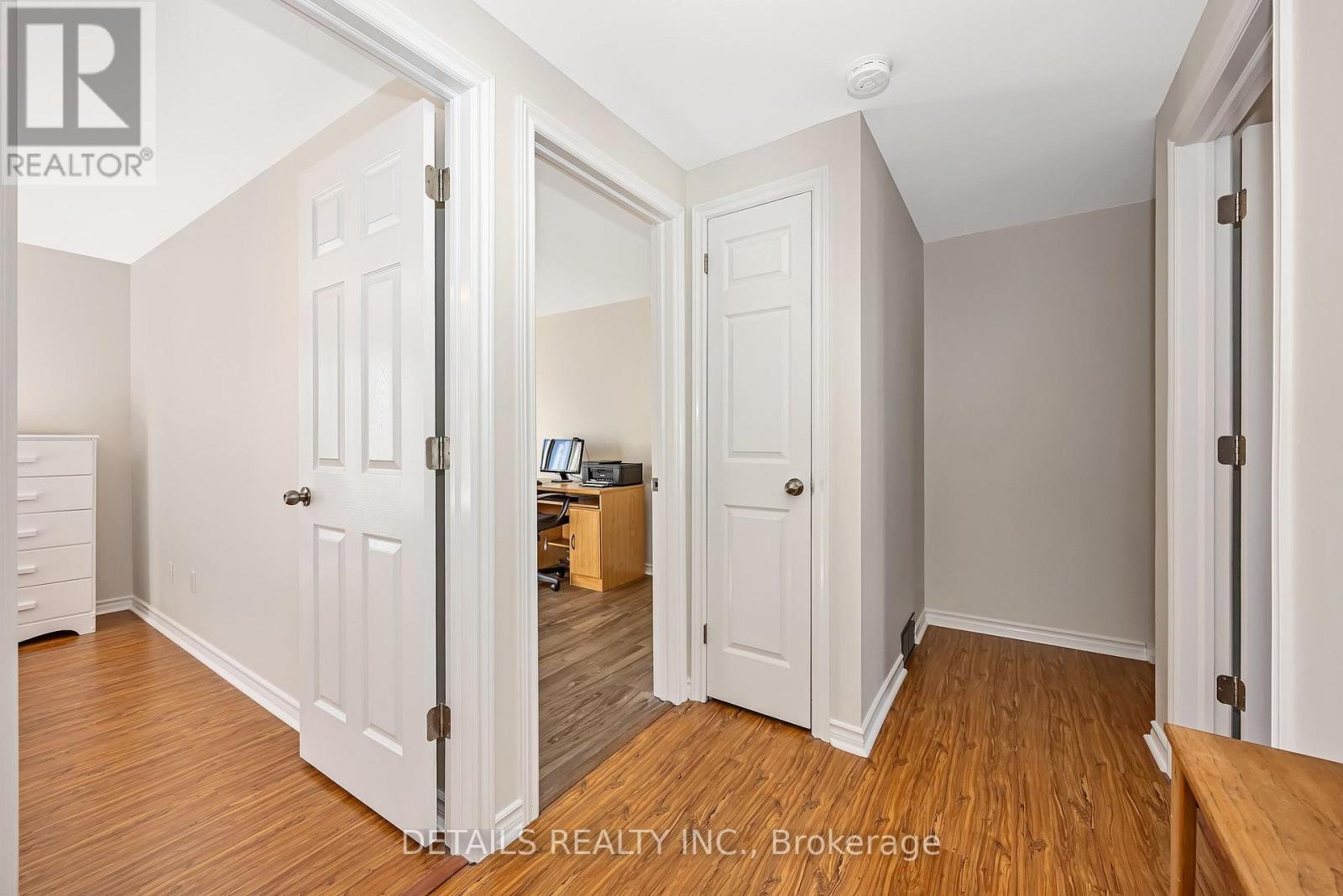 Condos for Sale in Ottawa – 67 – 1852 AXMINSTER COURT, Ottawa – By Peter Sagos - Image 17