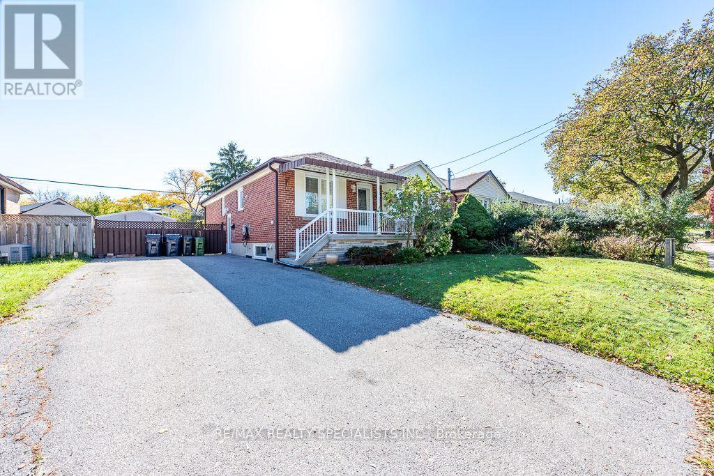 Photo of 79 Clearbrooke Circle