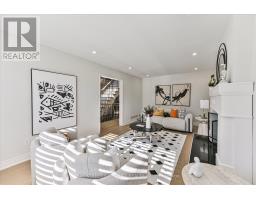 1225 Winterbourne Drive, Oakville, ON L6J7G2 Photo 11