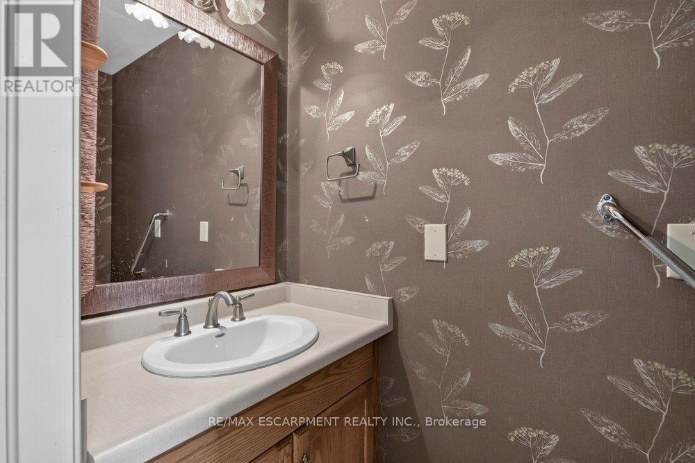 29- 141 Welland Vale Road, St. Catharines, ON photo 19