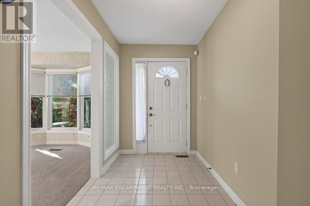 29- 141 Welland Vale Road, St. Catharines, ON photo 5