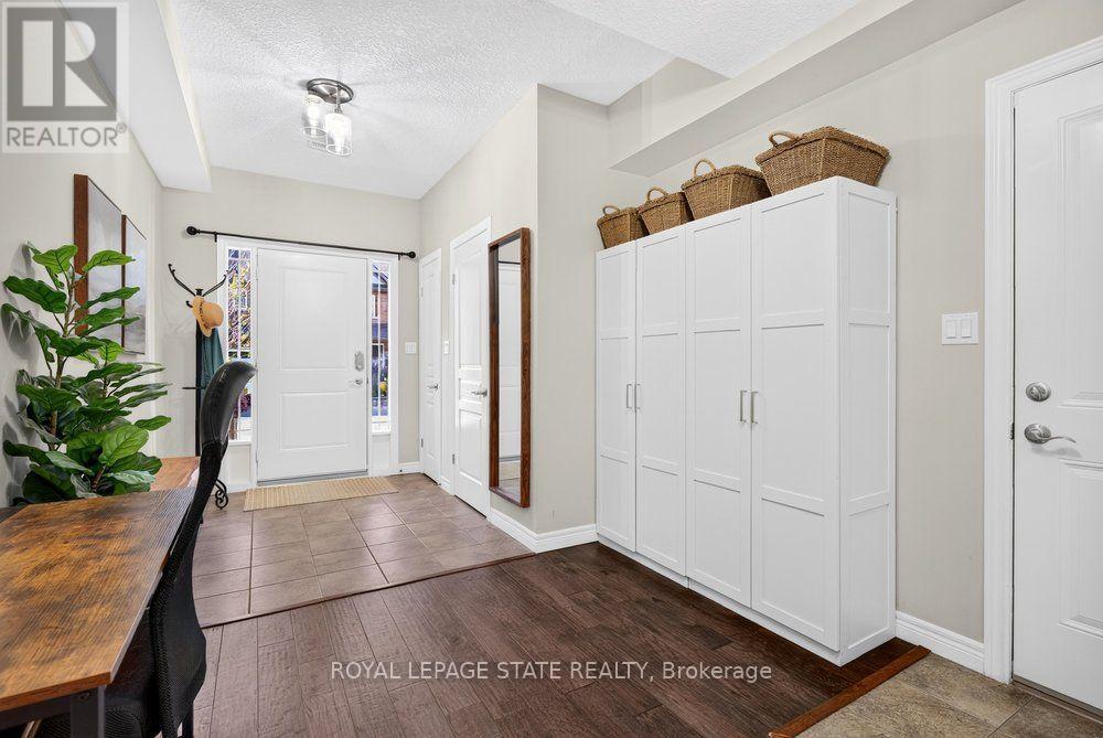 9 Bloom Crescent, Hamilton, ON photo 15