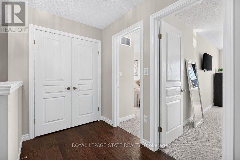 9 Bloom Crescent, Hamilton, ON photo 33