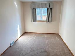 3 1 Waterfront Road, Winnipeg, MB R3X1V1 Photo 16