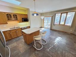 3 1 Waterfront Road, Winnipeg, MB R3X1V1 Photo 7