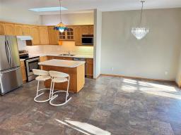 3 1 Waterfront Road, Winnipeg, MB R3X1V1 Photo 9