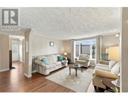 207 Main Road thumbnail 16