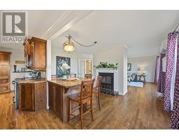 82 Highland Drive thumbnail 10