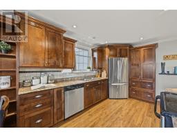 82 Highland Drive thumbnail 13