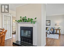 82 Highland Drive thumbnail 16