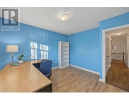82 Highland Drive thumbnail 23