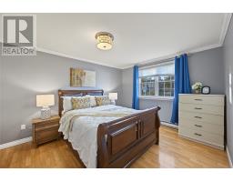 82 Highland Drive thumbnail 24