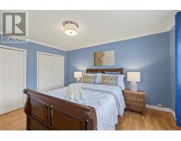 82 Highland Drive thumbnail 25
