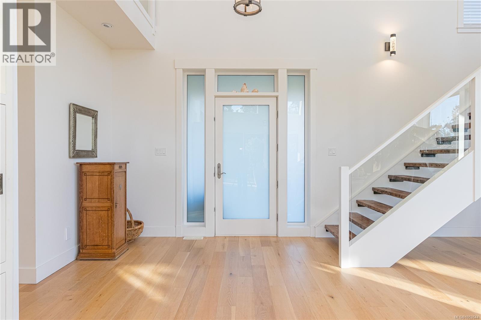 672 Mill Bay Pl, Mill Bay - Image 1