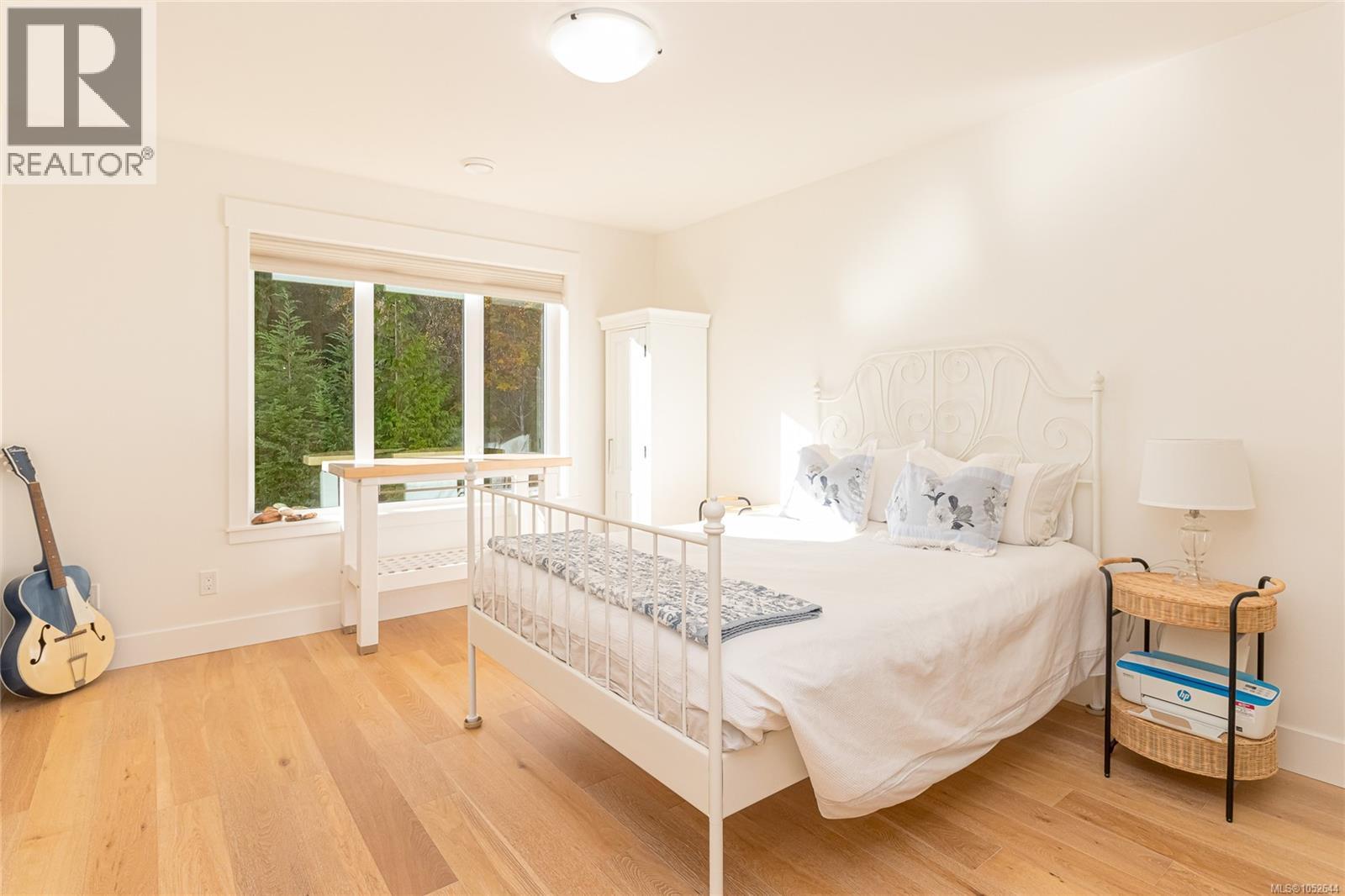 672 Mill Bay Pl, Mill Bay - Image 1