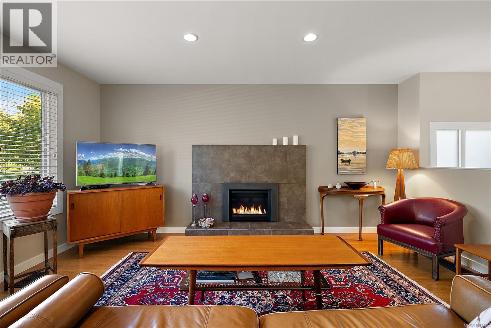  453 Monterey Avenue, Oak Bay