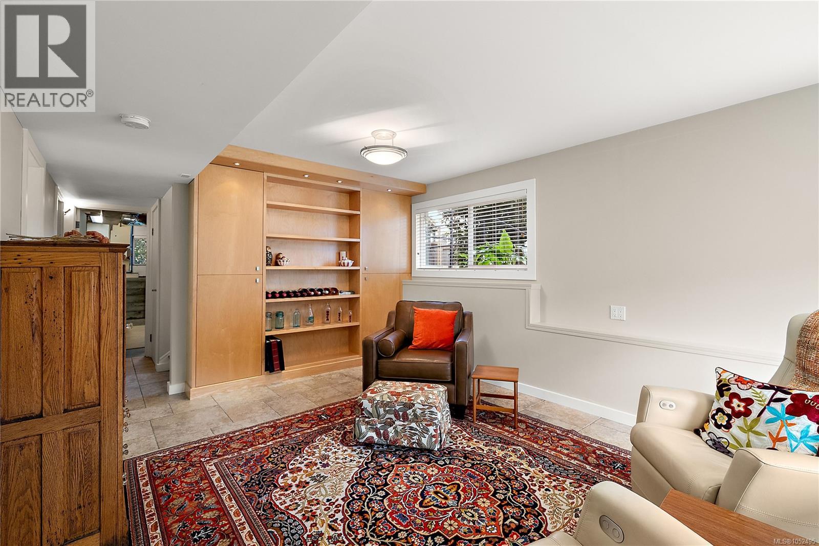 453 Monterey Ave - 32