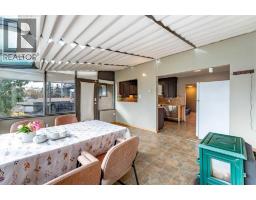 Bedroom - 2018 Cottonwood Crescent Se, Calgary, AB T2B1T1 Photo 10