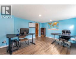 2018 Cottonwood Crescent Se, Calgary, AB T2B1T1 Photo 19
