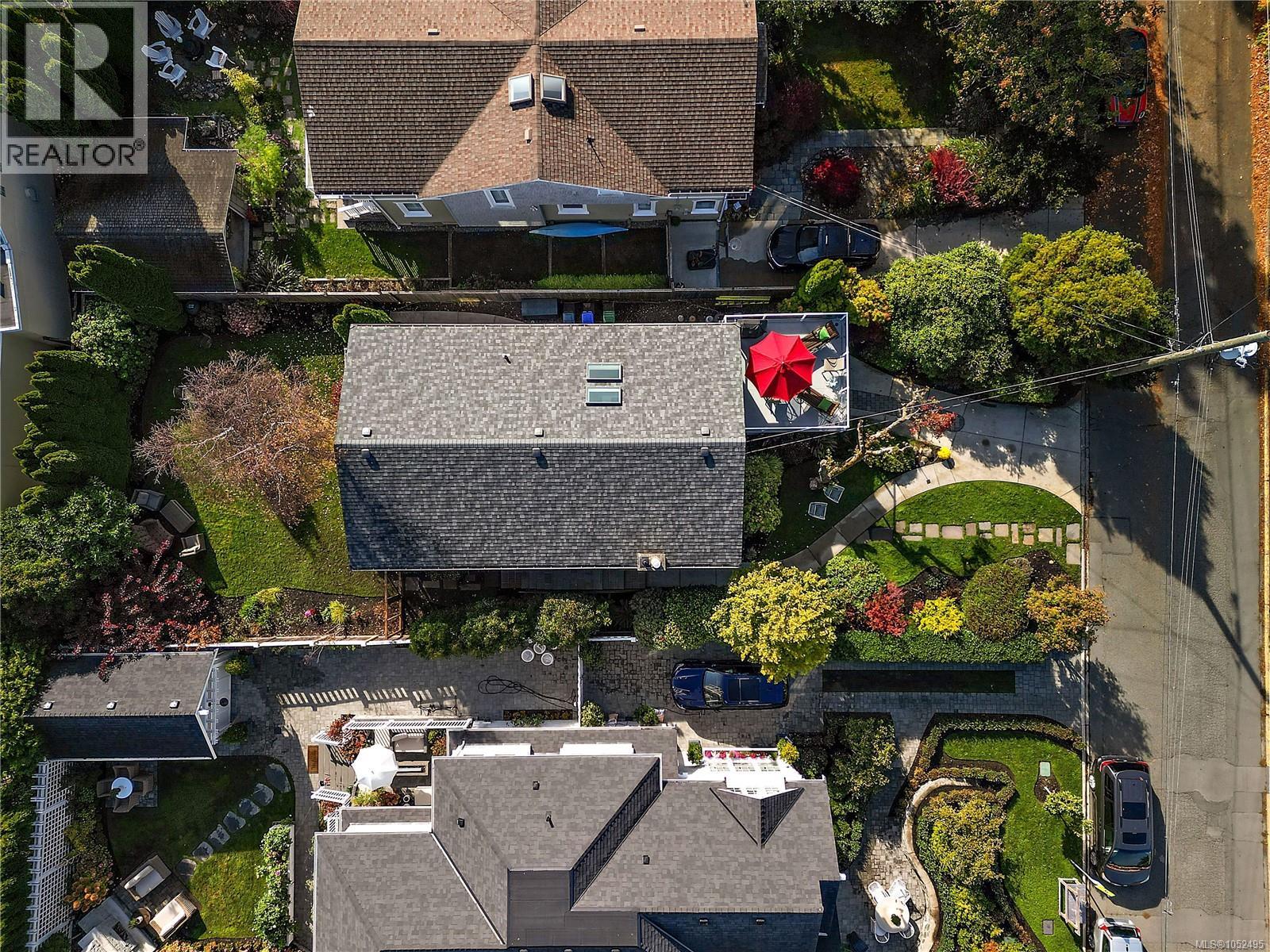 453 Monterey Ave - 36
