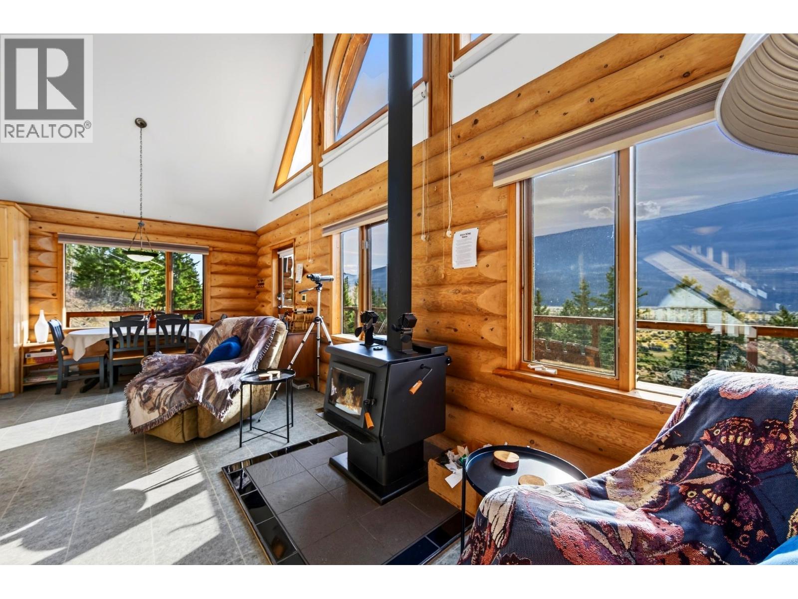 2405 95 Highway - 29