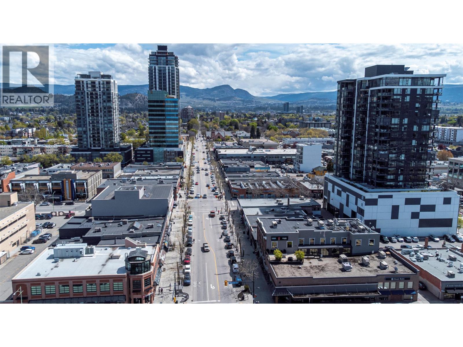  453 Bernard Avenue, Kelowna