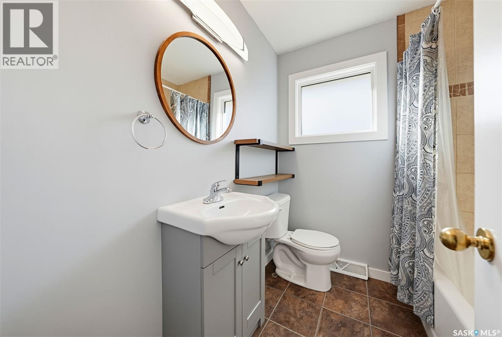 13 Stewart AVENUE, Saskatoon — photo 15