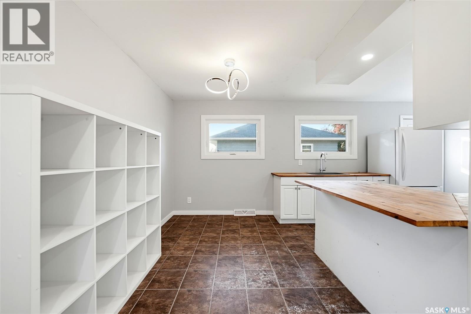 13 Stewart AVENUE, Saskatoon — photo 7