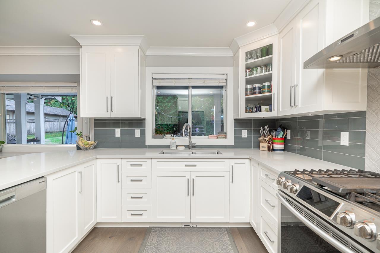 Photo of 6143 KILLARNEY DRIVE 8