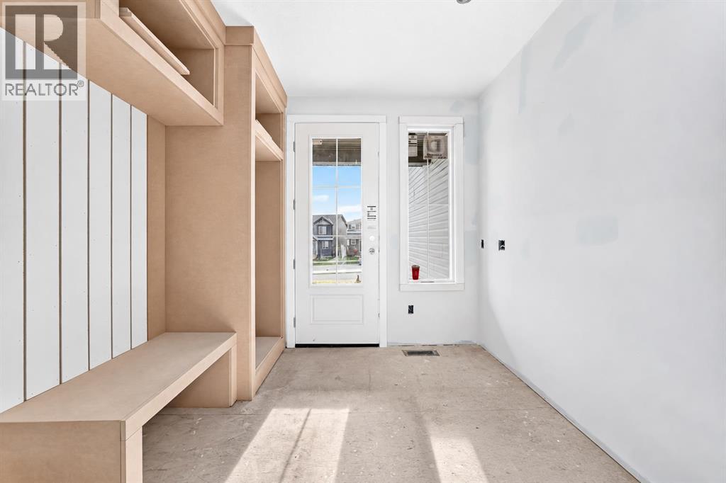 Foyer with custom built ins