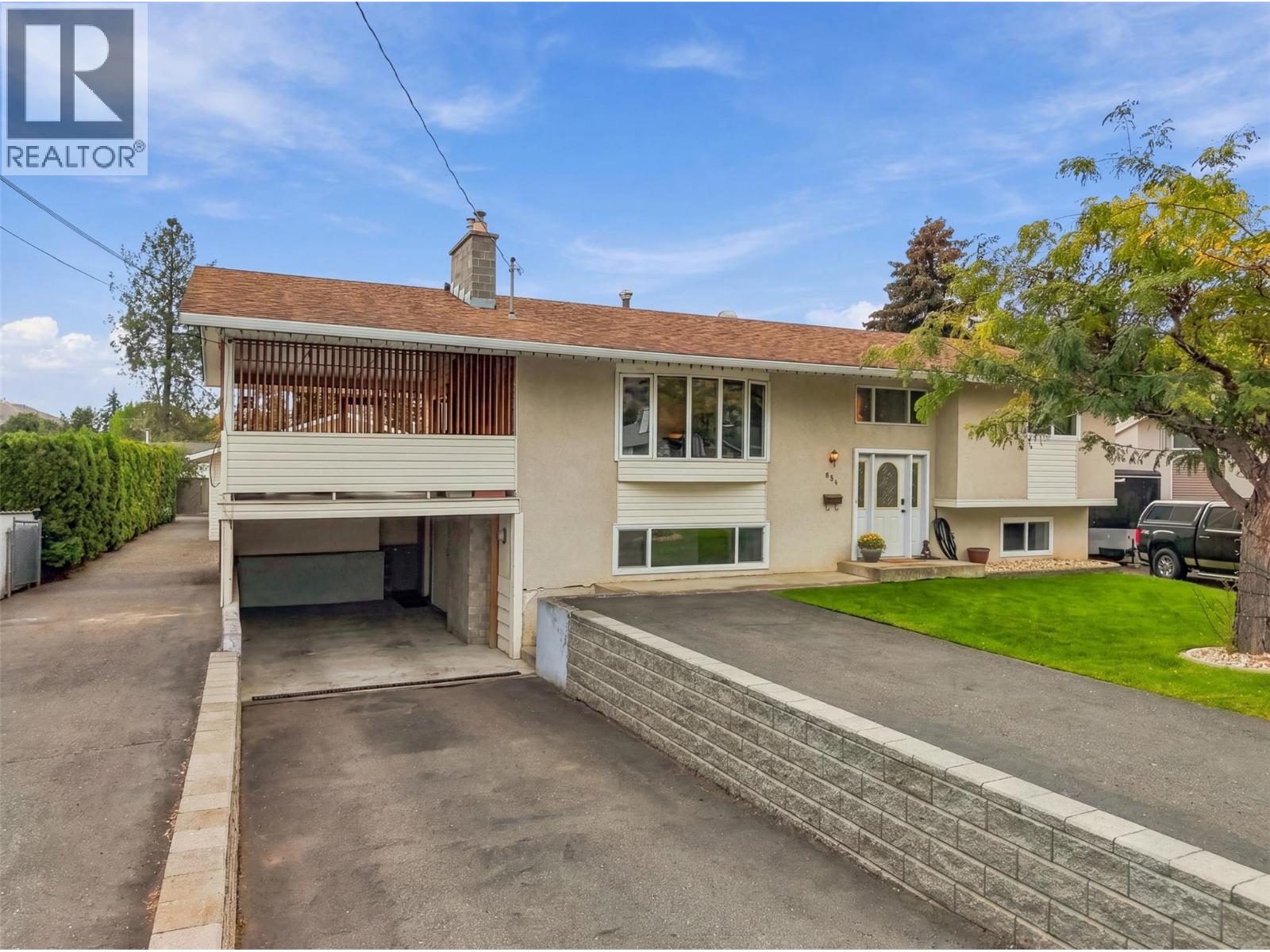 851 Sumac Place - 1
