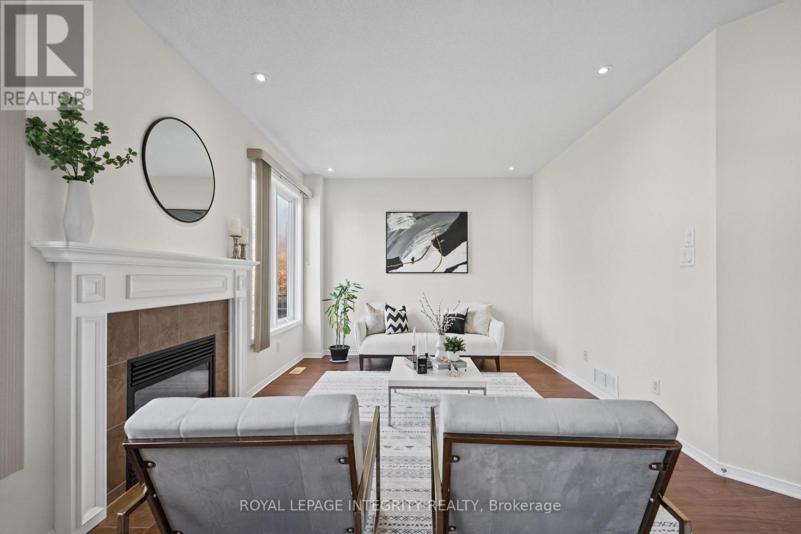 Condos for Sale in Ottawa – 104 WHITESTONE DRIVE, Ottawa – By Peter Sagos - Image 15