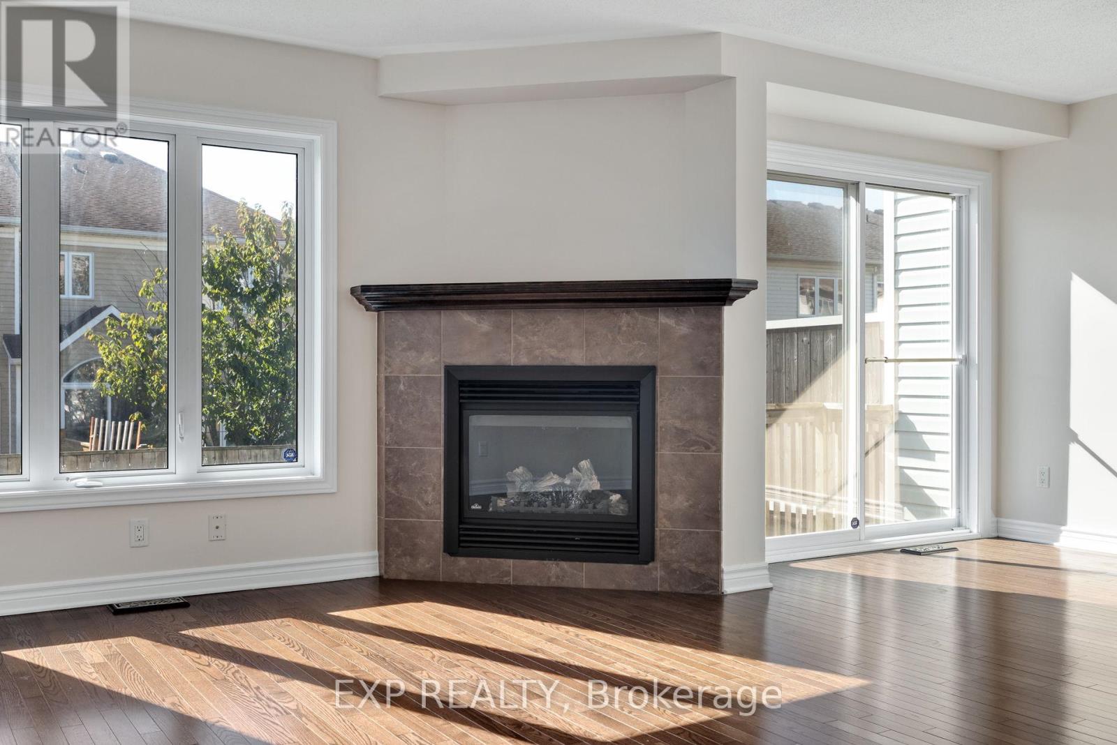 Condos for Sale in Ottawa – 168 GARRITY CRESCENT, Ottawa – By Peter Sagos - Image 9