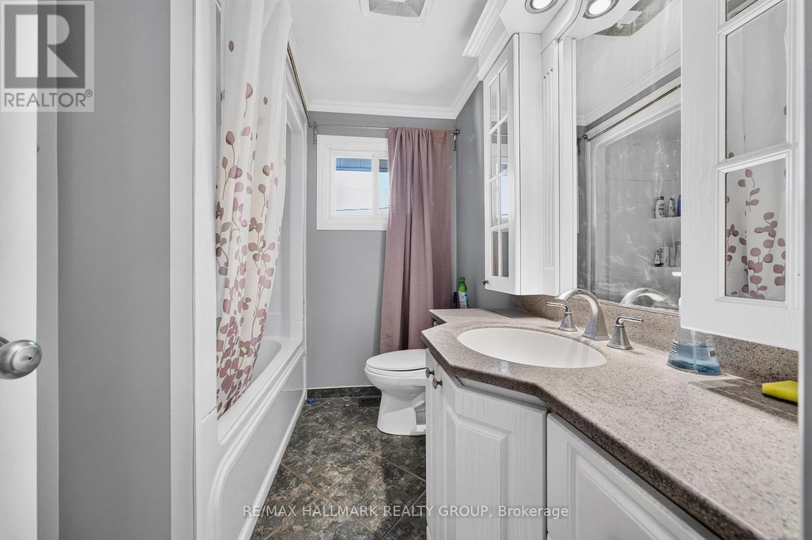 Condos for Sale in Ottawa – 969 EIFFEL AVENUE, Ottawa – By Peter Sagos - Image 21