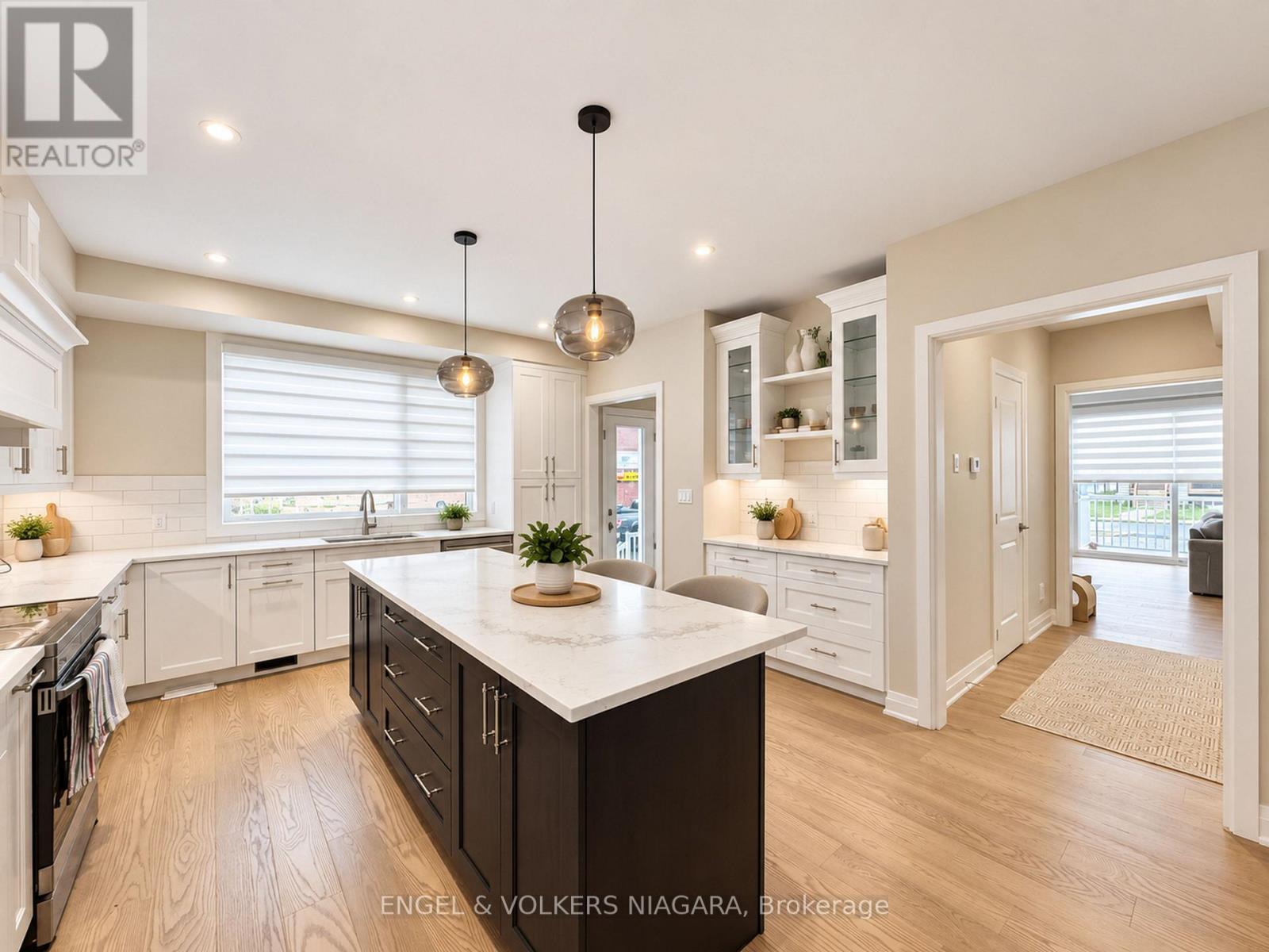 4499 FOURTH AVENUE - 11