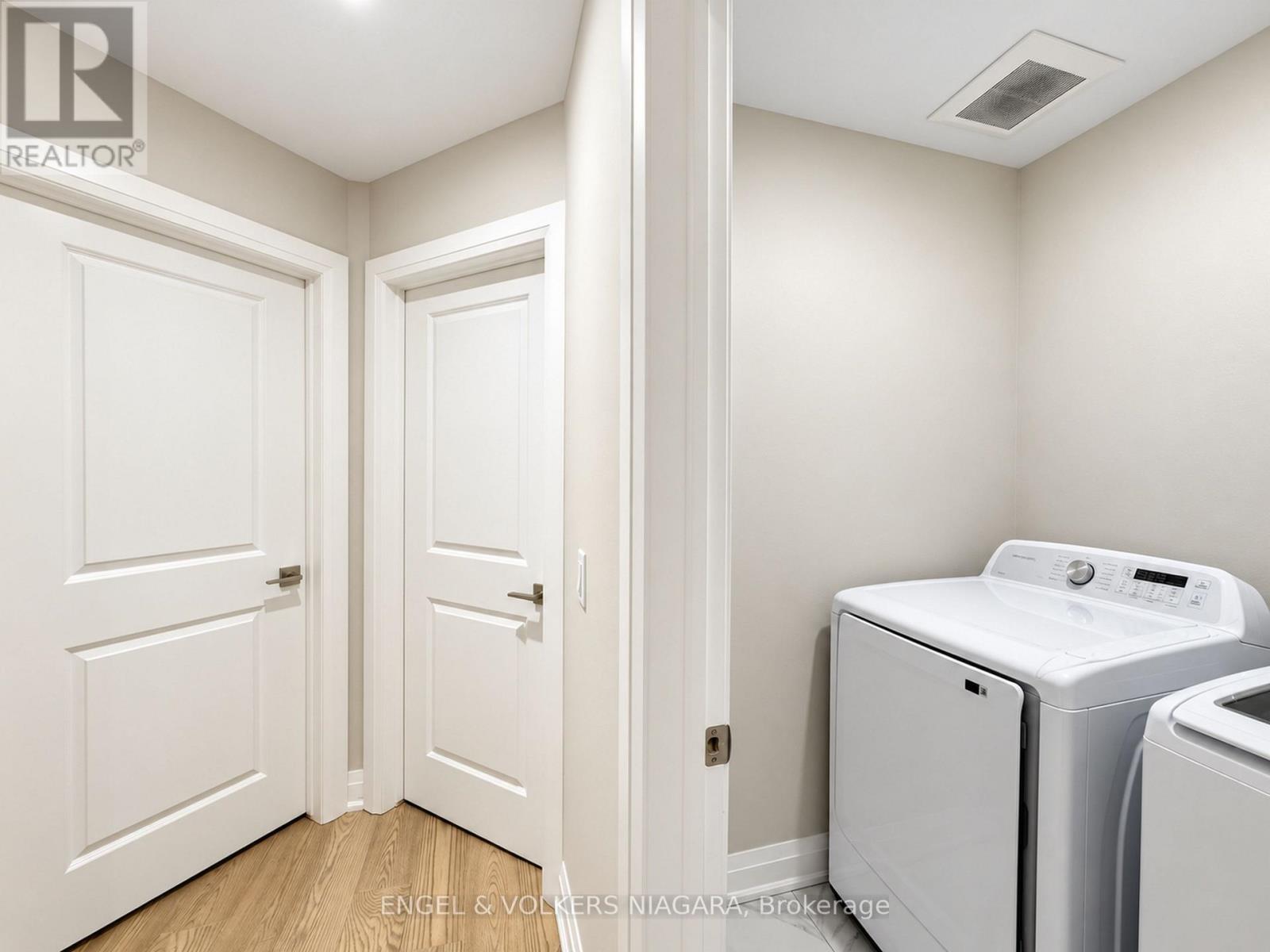 4499 FOURTH AVENUE - 45