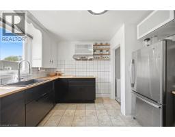 94 Clarendon Avenue, Hamilton, ON L9A3A3 Photo 17