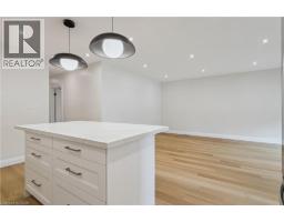Kitchen - 121 Toby Crescent Unit# Main, Hamilton, ON L8T2N9 Photo 6