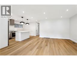 121 Toby Crescent Unit# Main, Hamilton, ON L8T2N9 Photo 7
