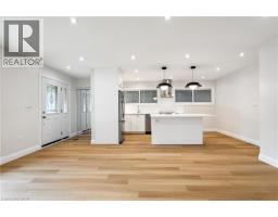 121 Toby Crescent Unit# Main, Hamilton, ON L8T2N9 Photo 8