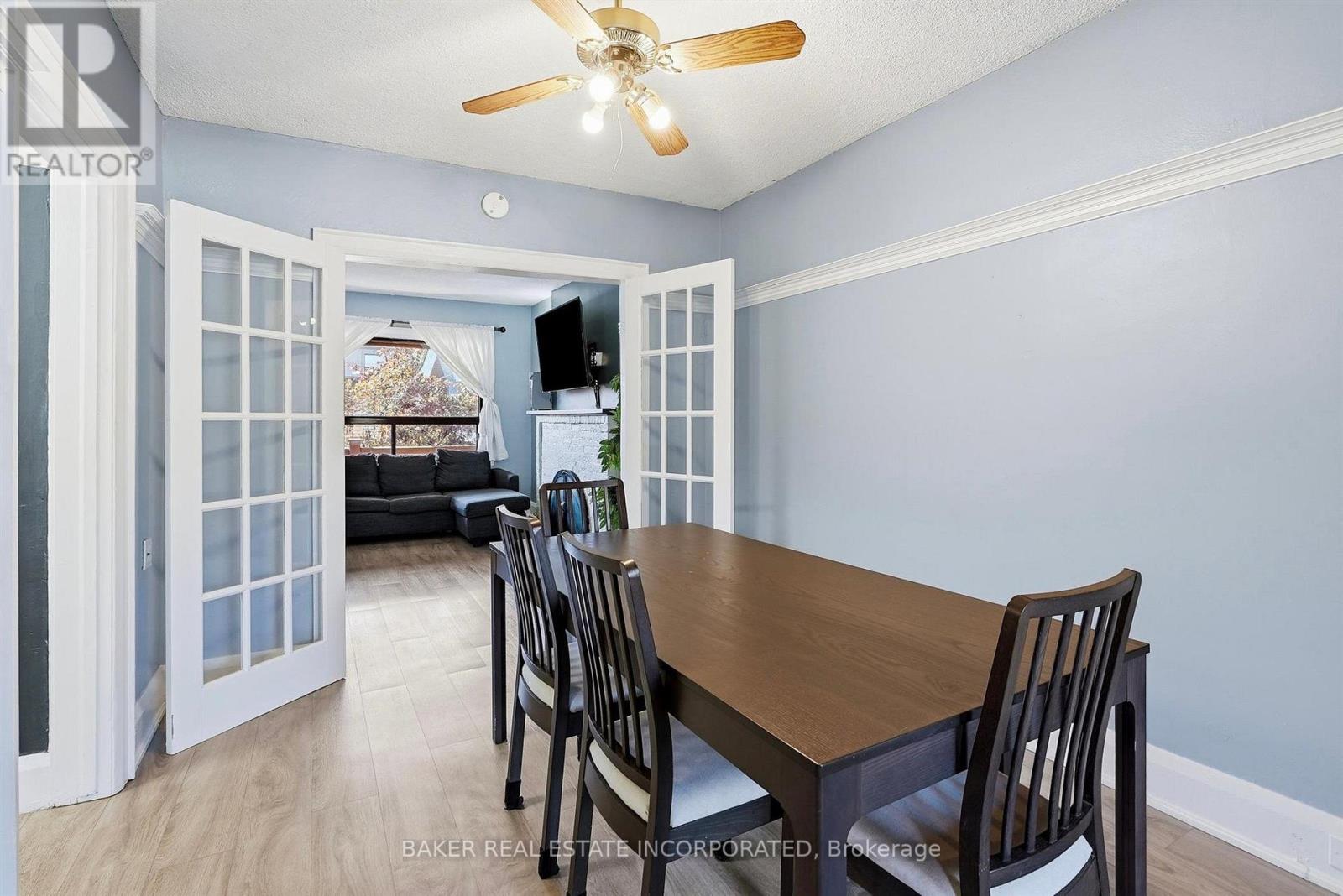 1867 Dufferin Street, Toronto, ON photo 10
