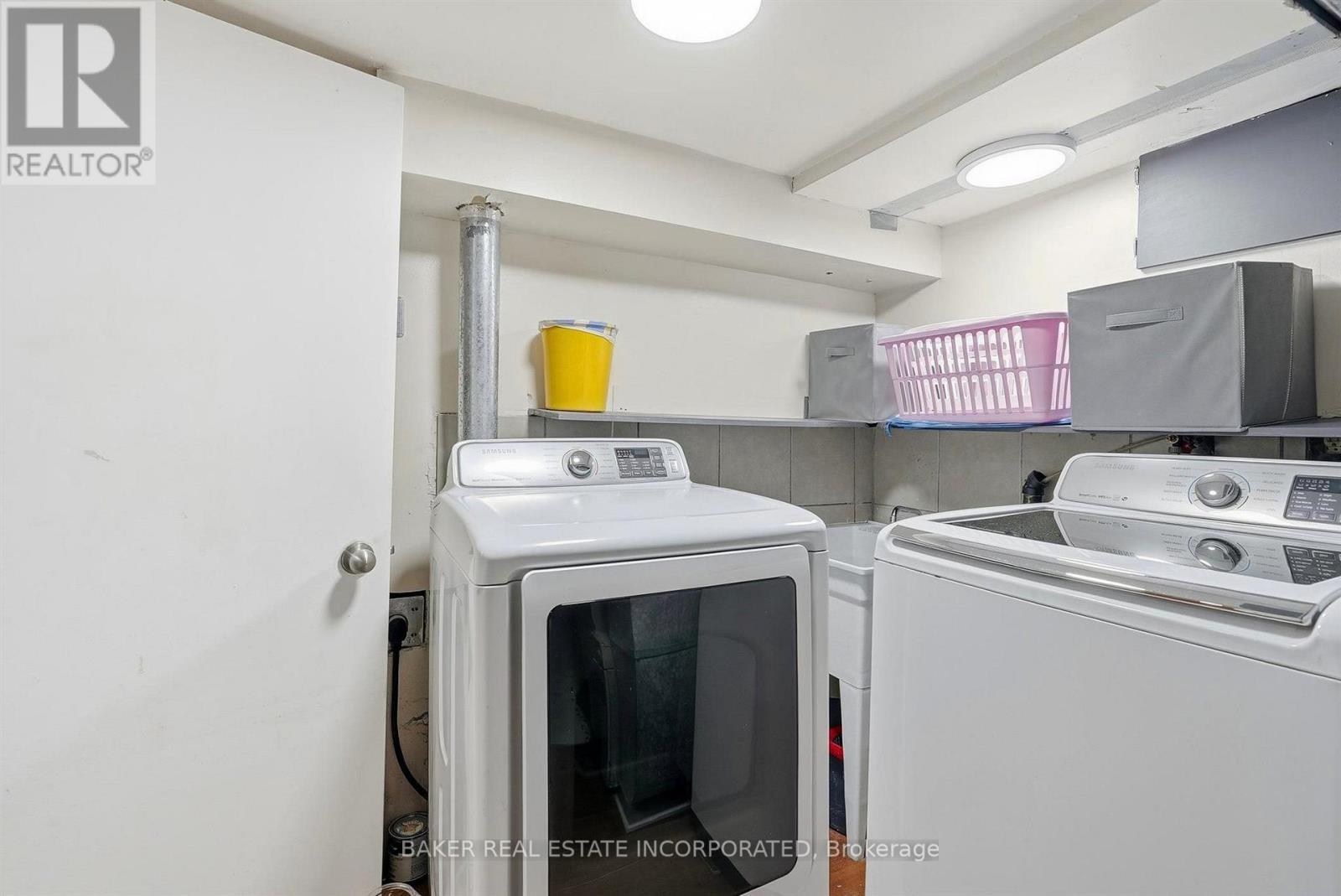 1867 Dufferin Street, Toronto, ON photo 35
