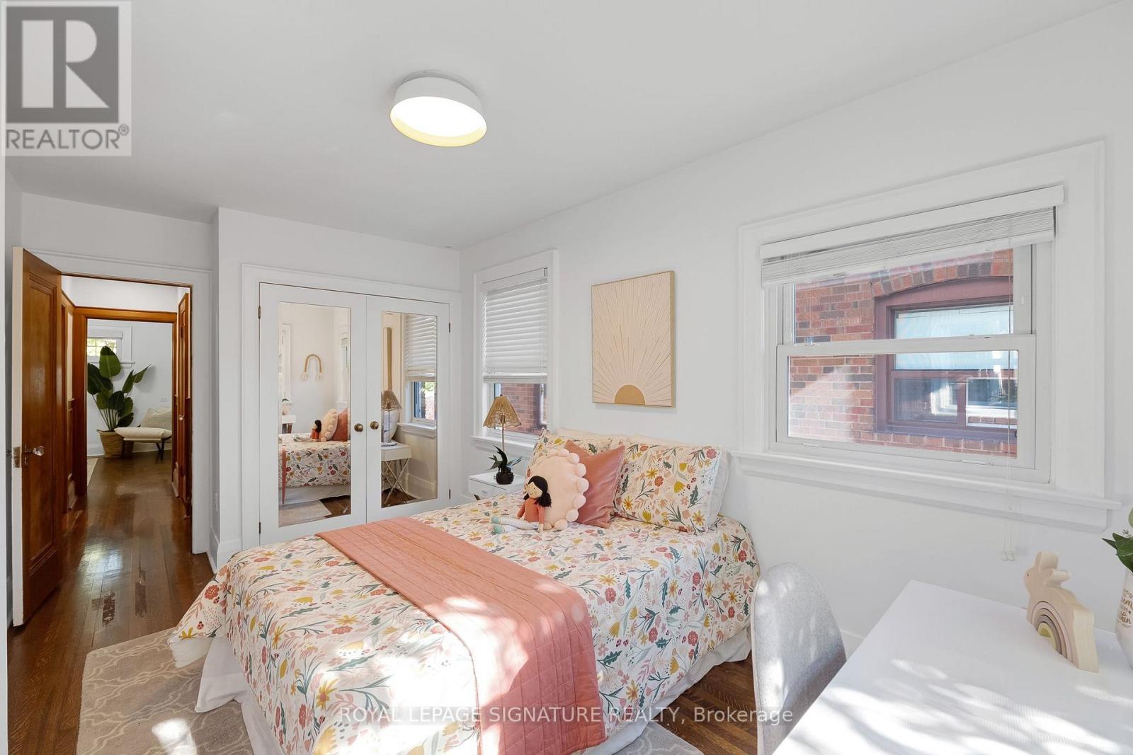 25 Cranbrooke Avenue, Toronto, ON photo 19