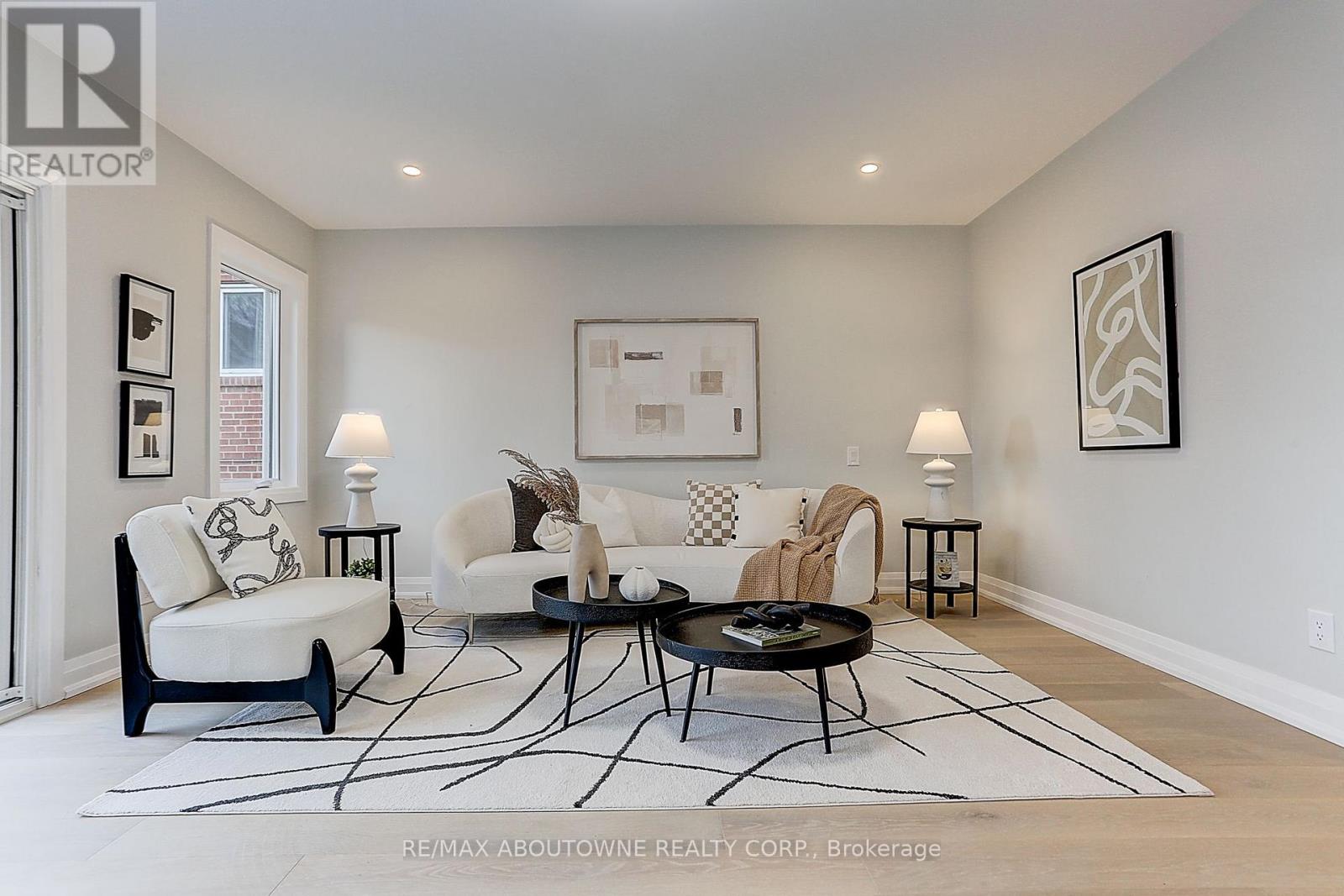 564 Dufferin Street, Toronto, ON photo 19