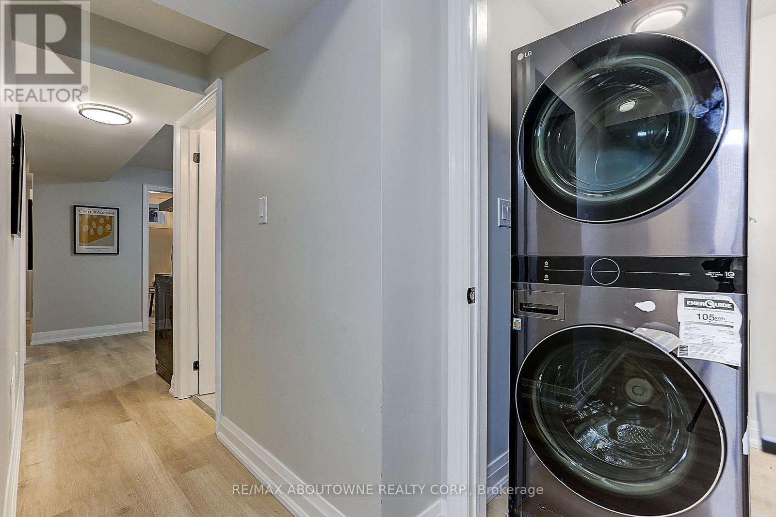 564 Dufferin Street, Toronto, ON photo 43