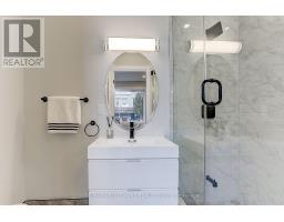 Primary Bedroom - 564 Dufferin Street, Toronto, ON M6K2A9 Photo 6